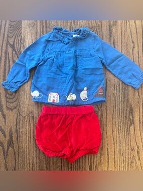 Baby Boden Blue Collared Toy Top with Red Velvet Bloomer Shorts (12-18 months)